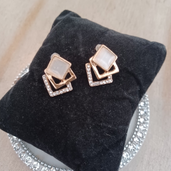 None Jewelry - Cats Eye and Crystal Gold Geometric Square Stud Earrings